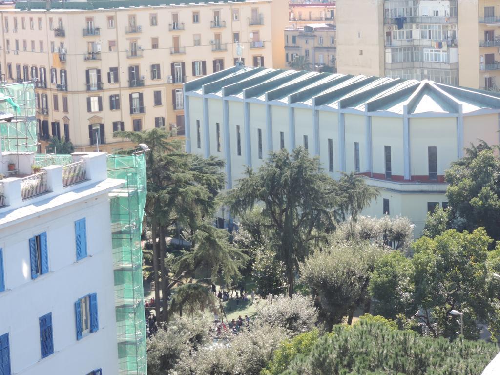 Sinfonia Di Neapel